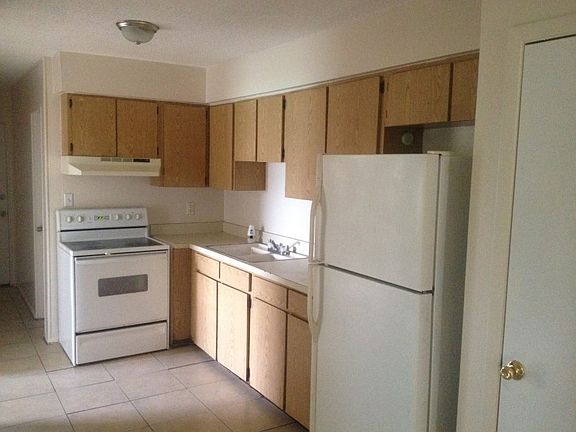 5th image of 1112 Jewel Ave