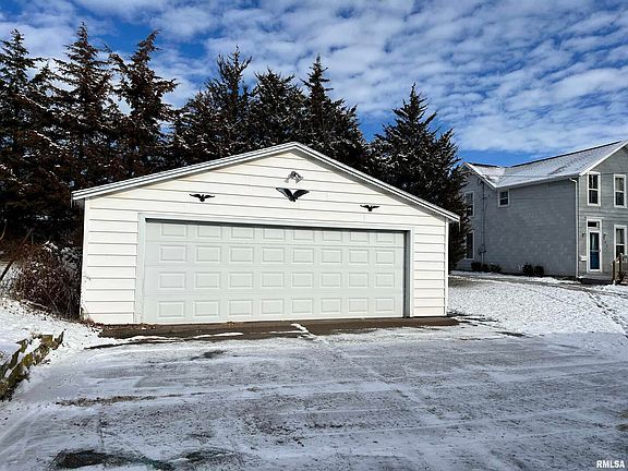 4th image of 961 Newell Ave