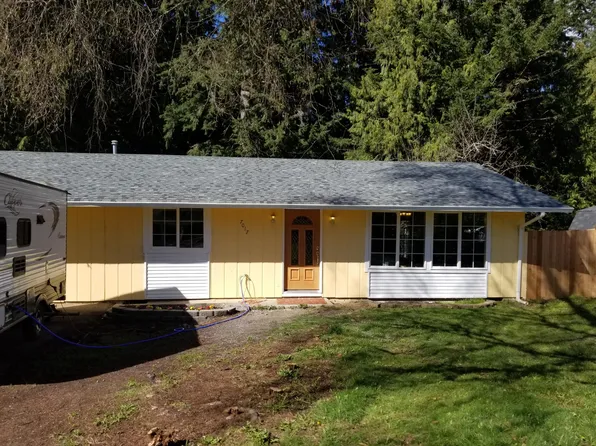 7017 Parkdale Dr NW, Bremerton, WA 98311