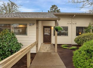 1100 N Meridian St APT 36, Newberg, OR 97132