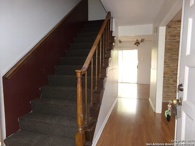 5975 Babcock Rd — Photo 24