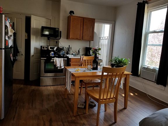 3rd image of 1220 White St APT 4