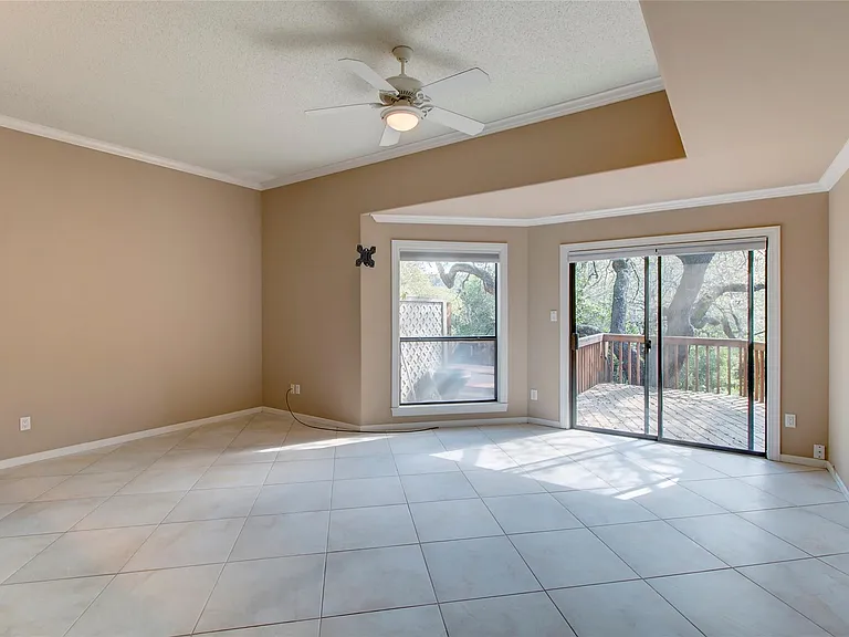6411 Five Acre Wood St — Photo 9