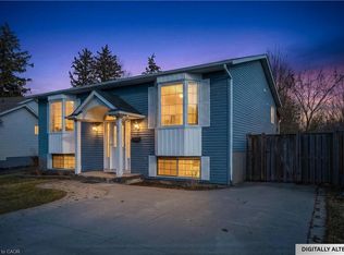 17 Anderson Cres, West Lincoln, ON