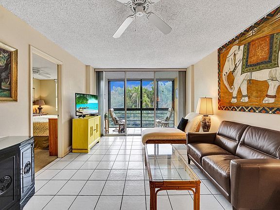 2nd image of 107 Royal Park Drive #4C