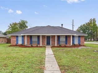 301 Lake Village Blvd, Slidell, LA 70461
