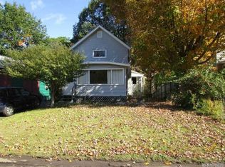 348 Palmer St, Gowanda, NY 14070