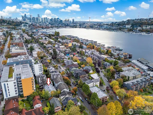 2524 Yale Avenue E #A, Seattle, WA 98102