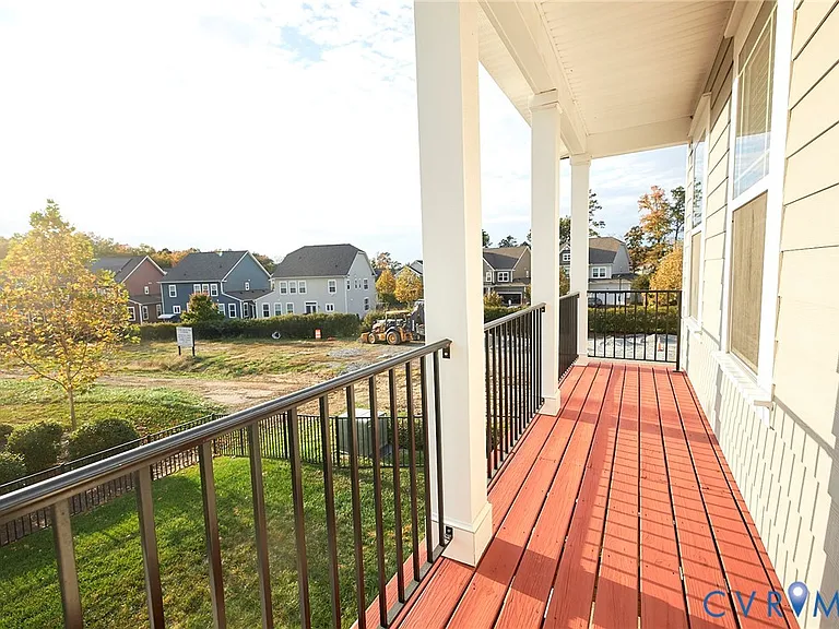11458 Hayloft Ln — Photo 36