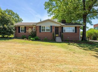 117 Birchwood Dr, Greenville, SC 29605