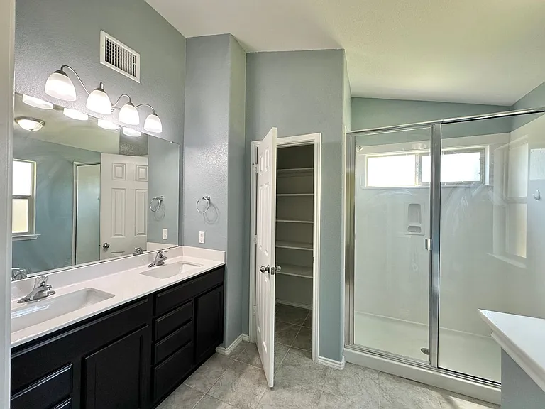 1118 Juneberry Park Dr — Photo 31