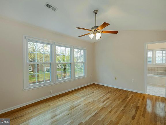 4th image of 13191 Ladybank Ln
