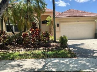 1139 Chenille Cir, Fort Lauderdale, FL 33327