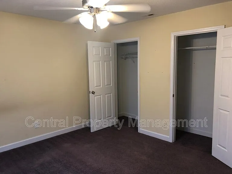 112 Silver Brook Dr — Photo 9