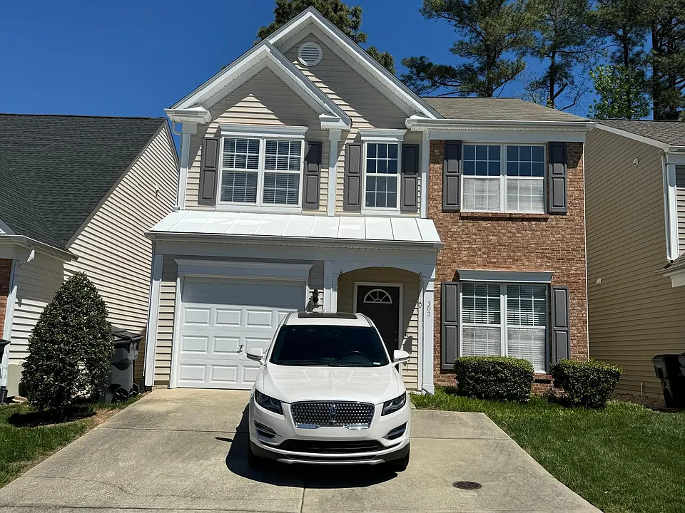 302 Mannington Dr