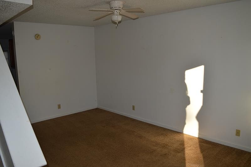 1st image of 115 Ballygar St APT 1