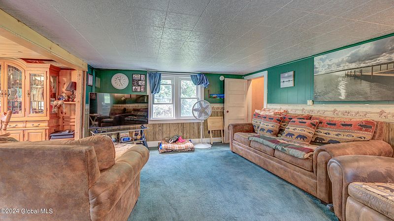 2nd image of 185 Elm Lake Road