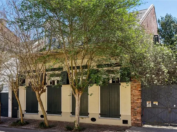 1114 Burgundy St, New Orleans, LA 70116