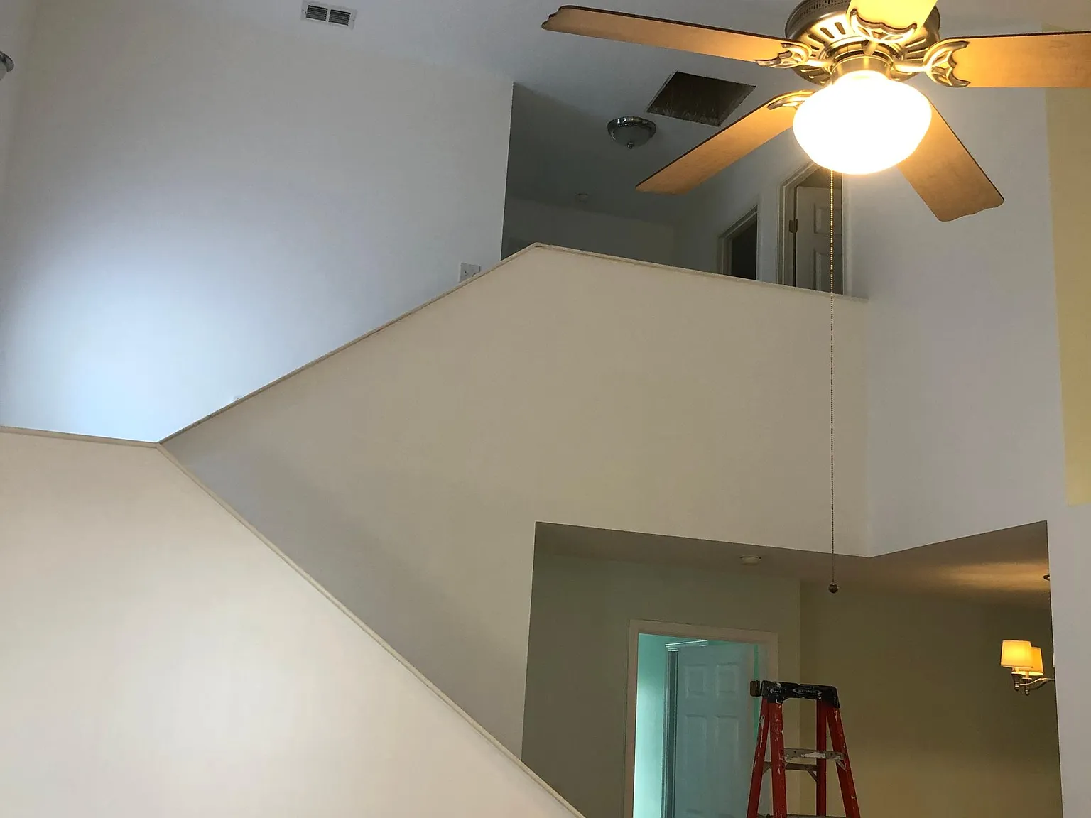3 bed, 1341 sqft, $2,500 — Photo 3