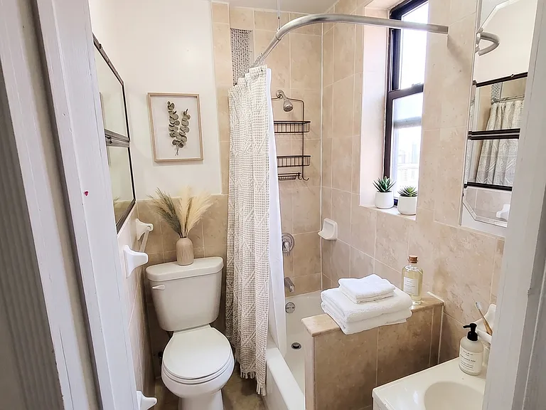 1 Arden St #416 — Photo 6