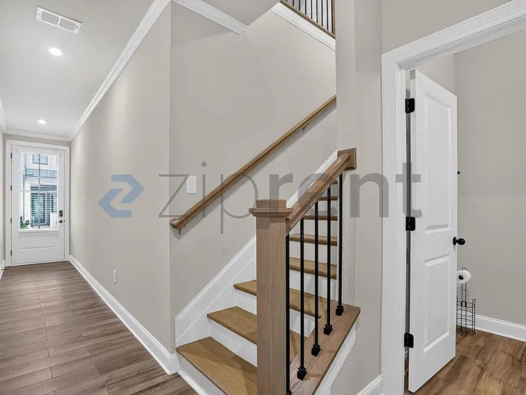 705 Stickley Oak Way — Photo 16