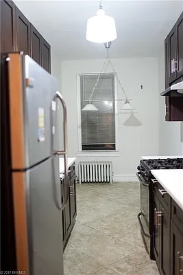 Sold by Momentum Real Estate LLC | media 21