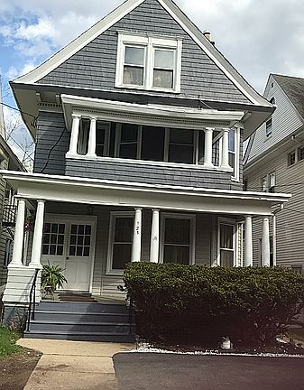 2nd image of 123 Main St #1