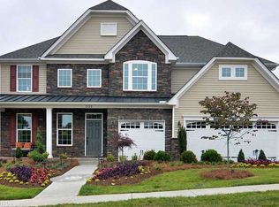 1936 Roger McClung Ln, Virginia Beach, VA 23456