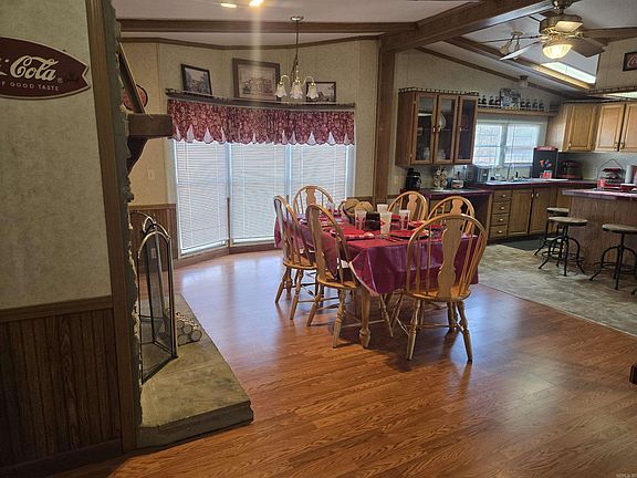 5th image of 373 Beacon Hill Rd