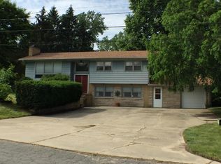 74066 15th Ave, South Haven, MI 49090