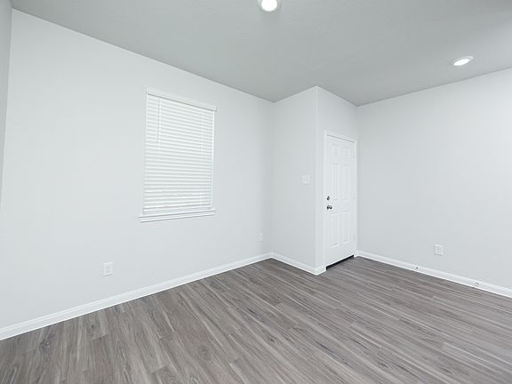 Flex Room