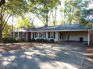 3225 Darien Dr, Raleigh, NC 27607