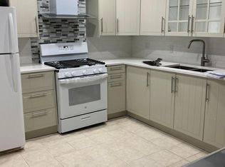 562 E 81st St #3, Brooklyn, NY