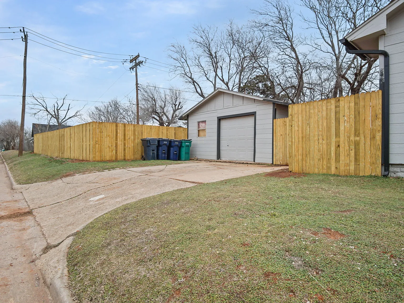 NW 34th St, Oklahoma City — Photo 3