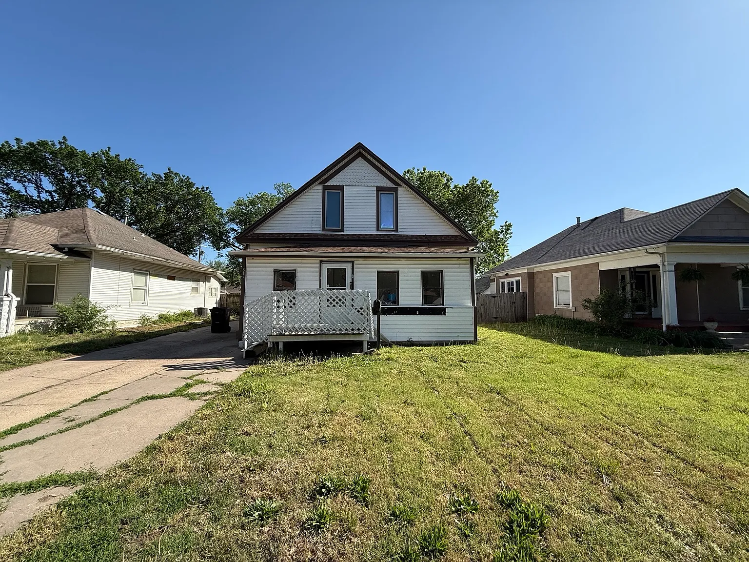 5 bed, 1470 sqft, $1,650 — Photo 1