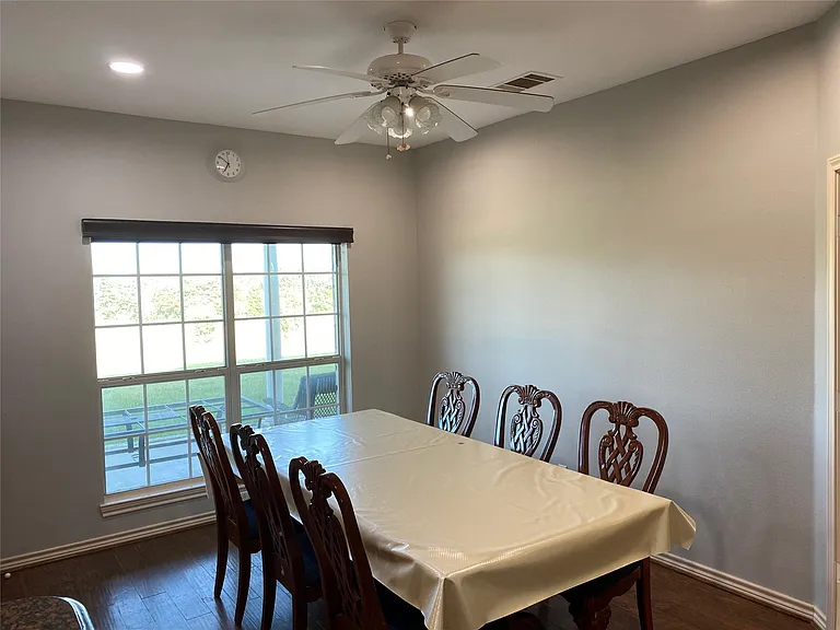 22822 N FM 709 — Photo 4
