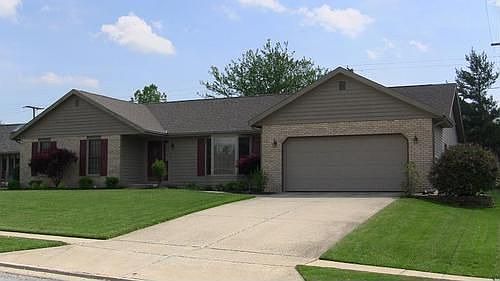 1st image of 842 Canyon Dr