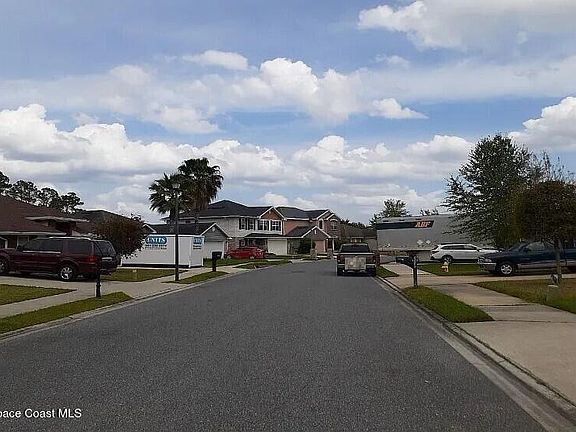 5th image of 5944 Round Table Rd