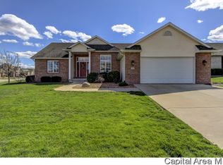 1412 Old Crows Way, Springfield, IL 62712