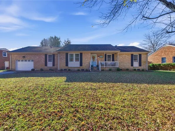 3236 Bruin Dr, Chesapeake, VA 23321