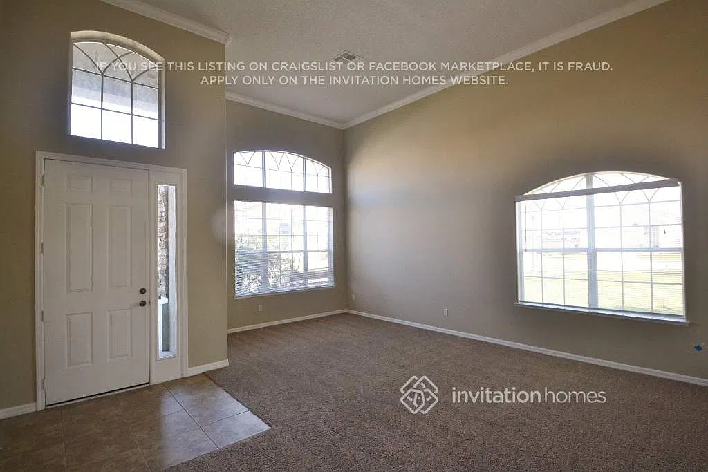 2742 Sand Arbor Cir Orlando, FL 32824 — Photo 2