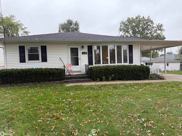 1411 Sunrise Cir, Ottumwa, IA 52501