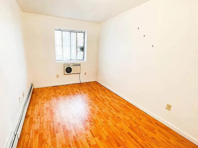 6725 Exeter St #1 — Photo 4
