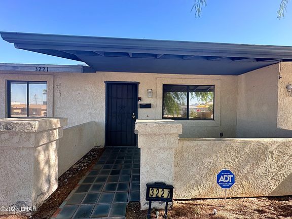 3rd image of 3221 Medicine Bow Dr