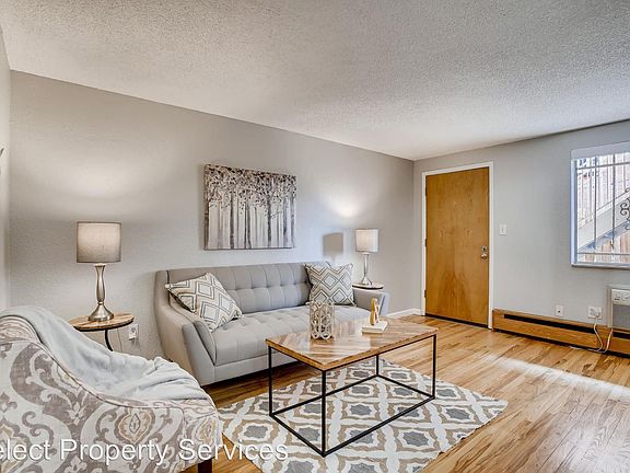 4th image of 148 S Emerson St APT 102