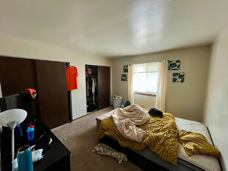 N113W15479 Francese Dr — Photo 8