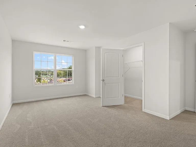5976 Skylar Dr — Photo 26