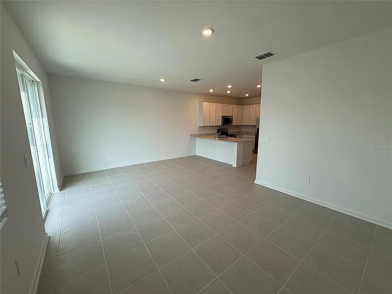 2567 Skyliine Loop — Photo 8