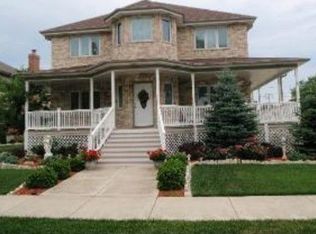 7602 Laramie Ave, Burbank, IL