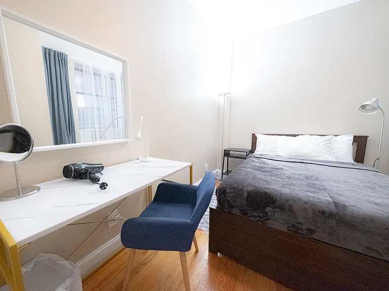 230 W 113th St #2D — Photo 15